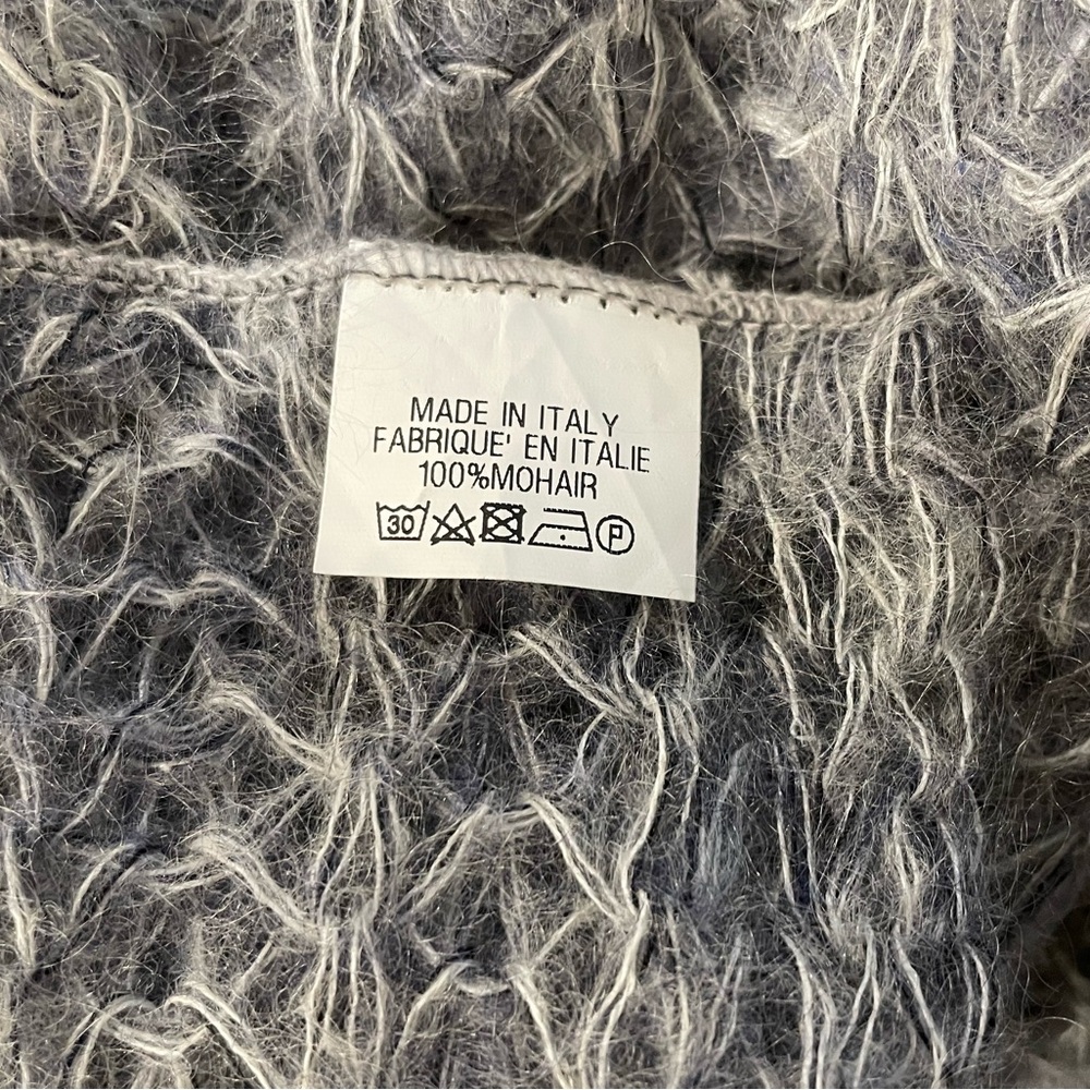 Beautiful Mohair Super Soft Wrap/Scarf - Made in Italy! 🇮🇹 perfect classy layer! - Picture 2 of 9